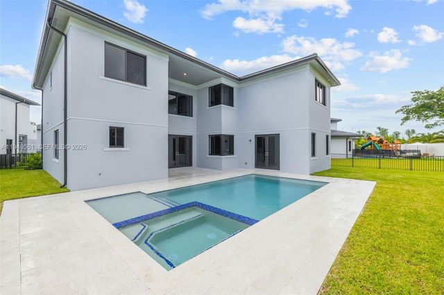 19749 NE 16th Pl 19749, Miami, FL 33179