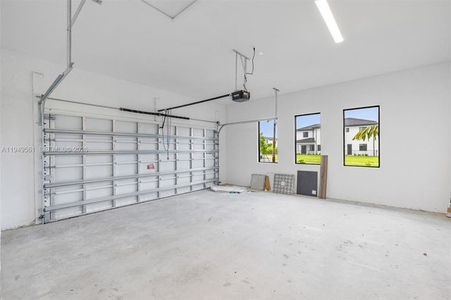 19749 NE 16th Pl 19749, Miami, FL 33179