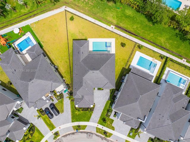 19749 NE 16th Pl 19749, Miami, FL 33179