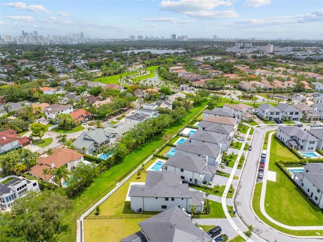 19749 NE 16th Pl 19749, Miami, FL 33179