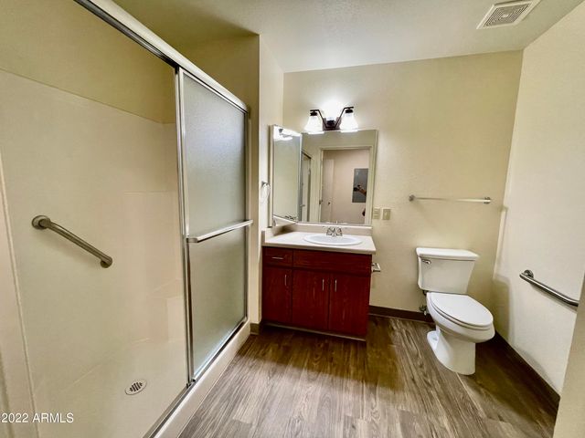 6945 E MAIN Street, Mesa, AZ 85207