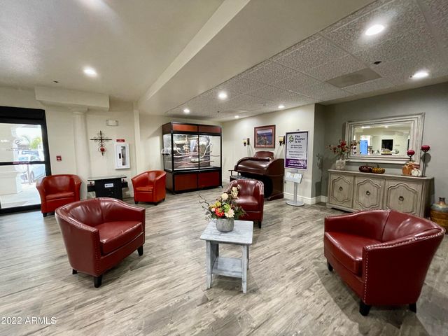 6945 E MAIN Street, Mesa, AZ 85207