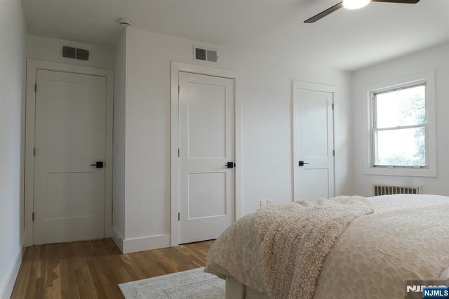 453 8th Street, Palisades Park, NJ 07650