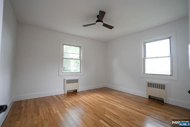 453 8th Street, Palisades Park, NJ 07650