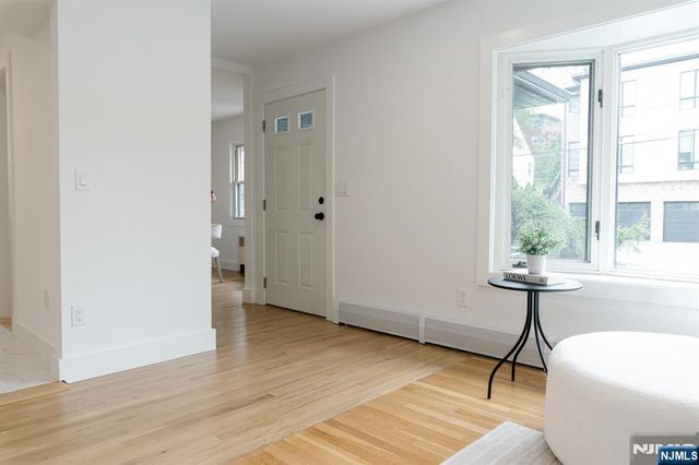 453 8th Street, Palisades Park, NJ 07650