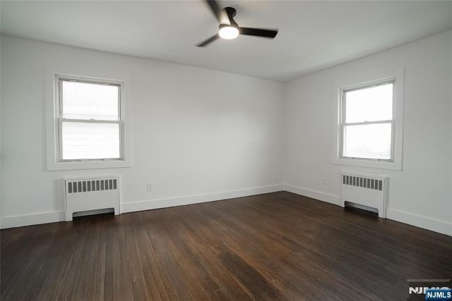 453 8th Street, Palisades Park, NJ 07650
