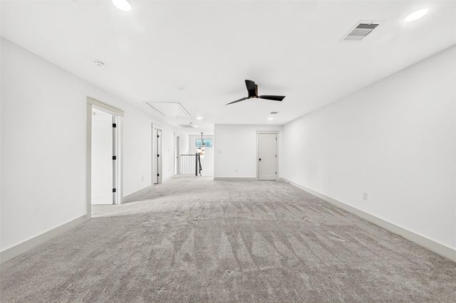 5439 Kinglet Street, Houston, TX 77096
