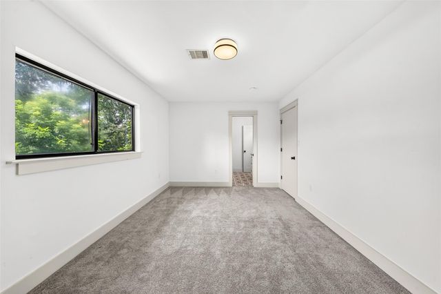 5439 Kinglet Street, Houston, TX 77096
