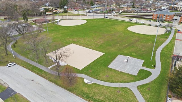 10725 S Rutherford Avenue, Worth, IL 60482