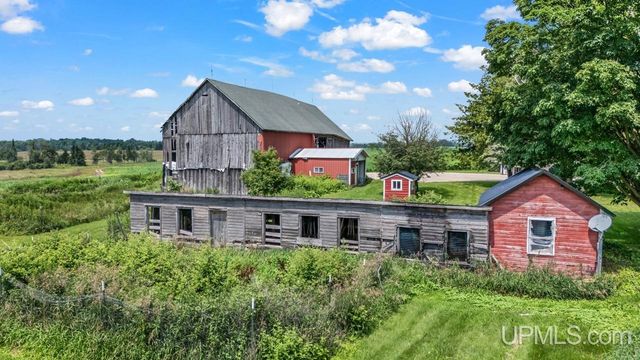 3143 D Road, Bark River, MI 49807
