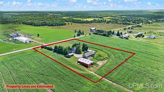 3143 D Road, Bark River, MI 49807
