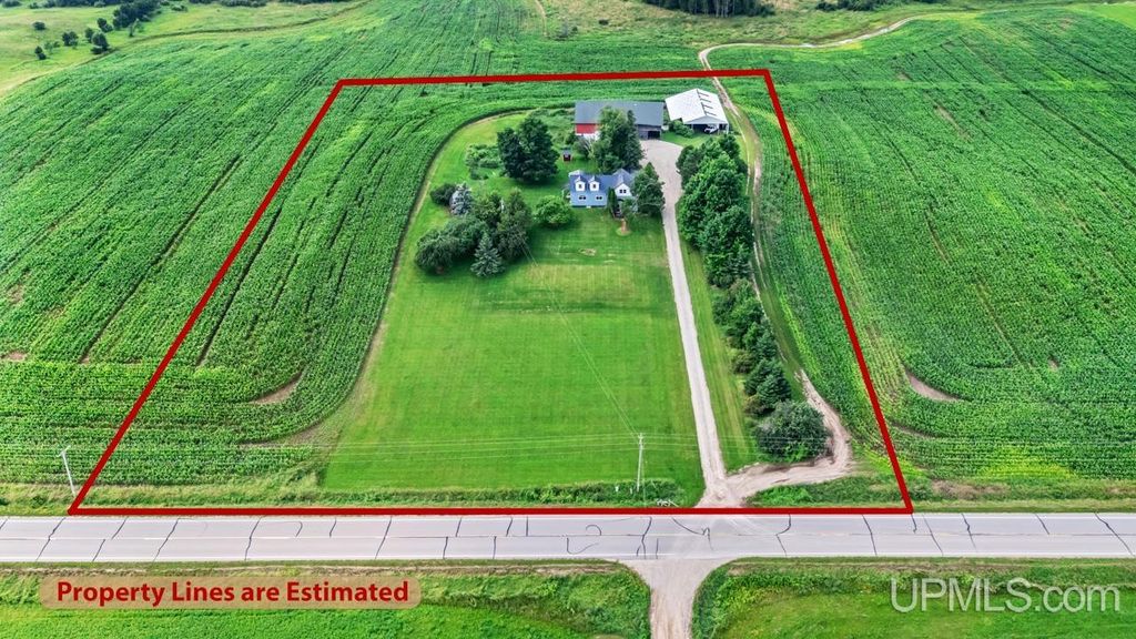 3143 D Road, Bark River, MI 49807