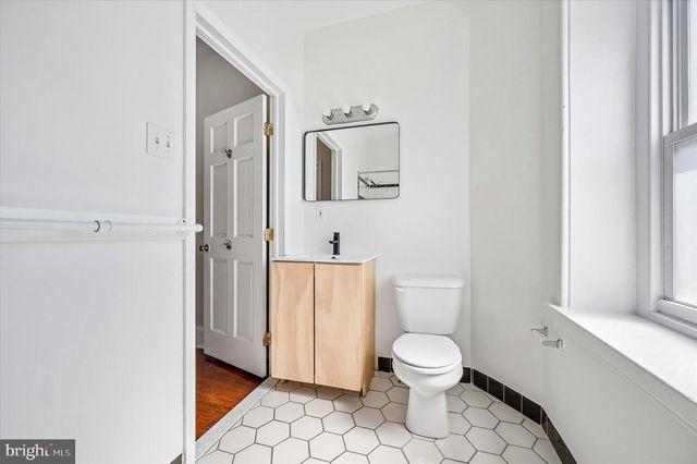 383 CONARROE ST, Philadelphia, PA 19128