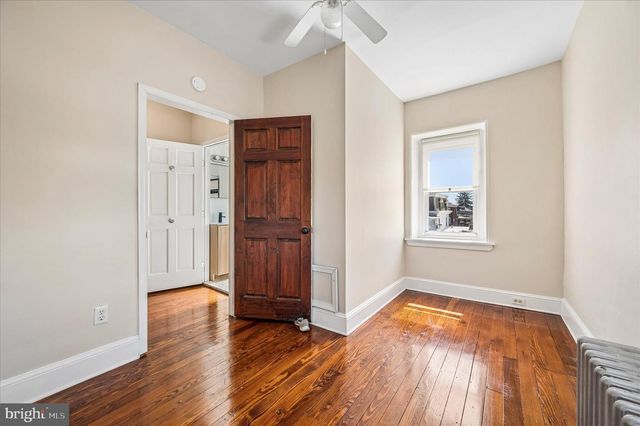 383 CONARROE ST, Philadelphia, PA 19128