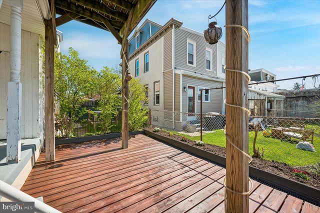 383 CONARROE ST, Philadelphia, PA 19128