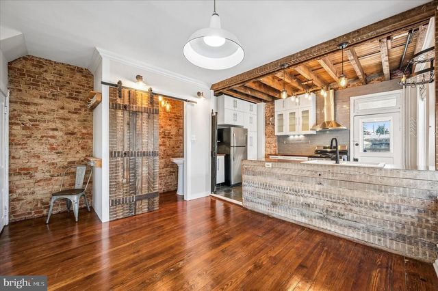 383 CONARROE ST, Philadelphia, PA 19128