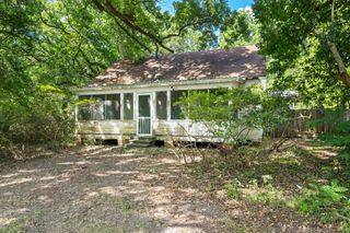 1603 S Oak Street, La Marque, TX 77568