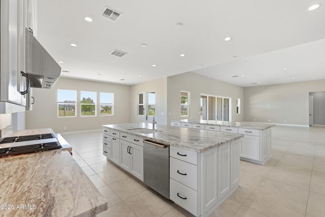 11103 N JULIAN Street, Surprise, AZ 85388