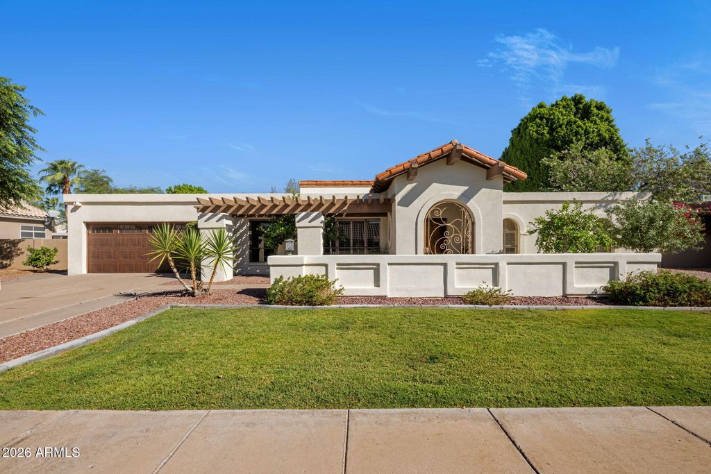 1874 E CARVER Road, Tempe, AZ 85284 — exterior