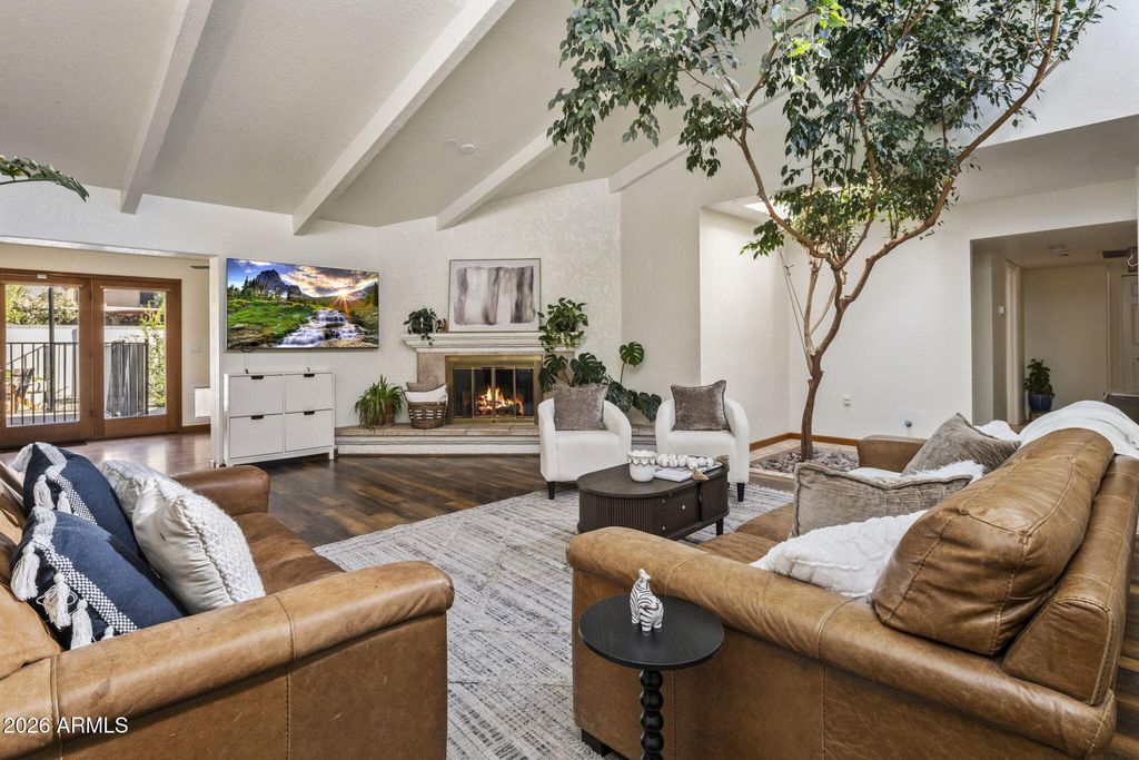 1874 E CARVER Road, Tempe, AZ 85284 — photo 4