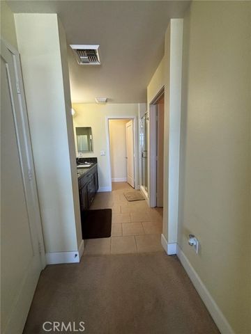 300 E 4th Street 422, Long Beach, CA 90802