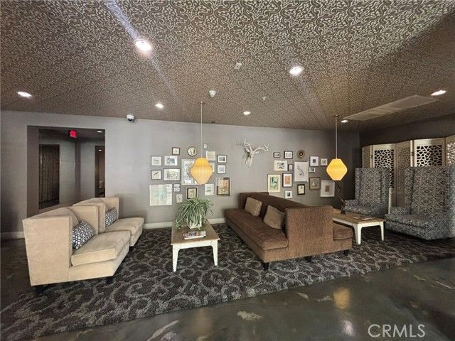 300 E 4th Street 422, Long Beach, CA 90802