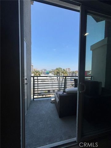 300 E 4th Street 422, Long Beach, CA 90802