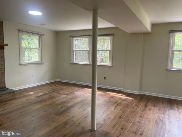 13409 DONCASTER LN, Silver Spring, MD 20904