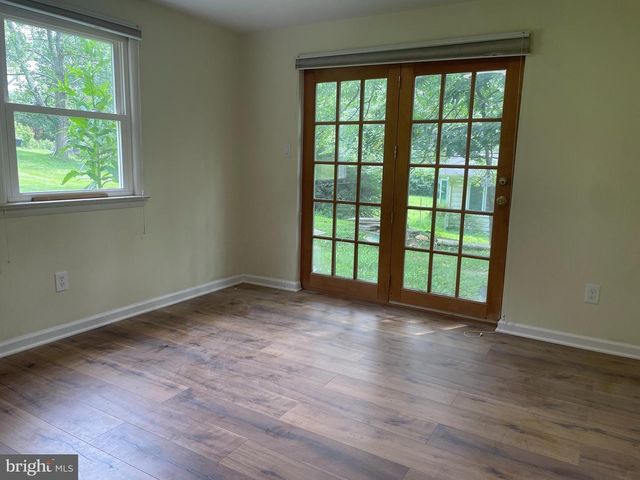 13409 DONCASTER LN, Silver Spring, MD 20904