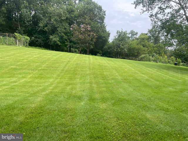 13409 DONCASTER LN, Silver Spring, MD 20904