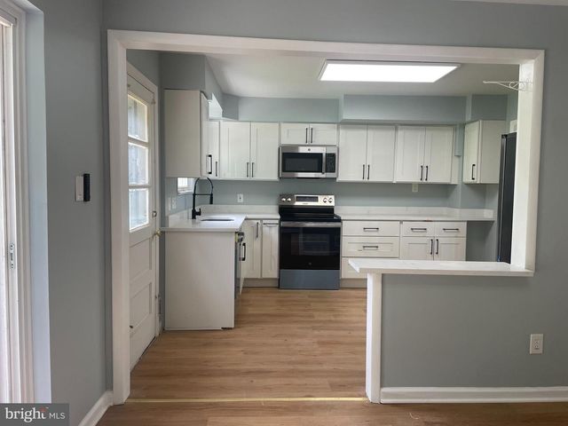 13409 DONCASTER LN, Silver Spring, MD 20904