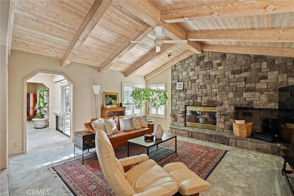 Image 11 of property listing at 529 Countryside Lane, Chico, CA 95973