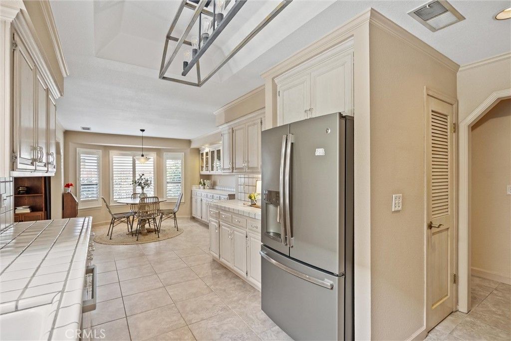 Image 17 of property listing at 529 Countryside Lane, Chico, CA 95973