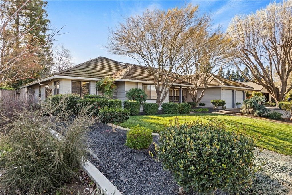 Image 2 of property listing at 529 Countryside Lane, Chico, CA 95973