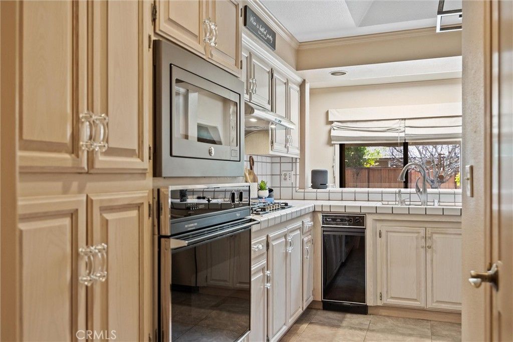 Image 25 of property listing at 529 Countryside Lane, Chico, CA 95973