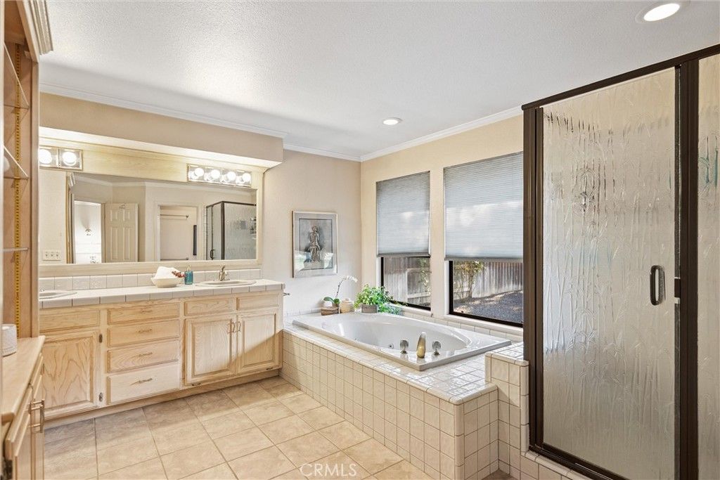 Image 30 of property listing at 529 Countryside Lane, Chico, CA 95973