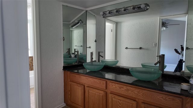 2405 Northlake Court, Irving, TX 75038