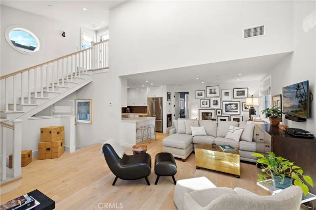 711 Marigold, Corona Del Mar, CA 92625