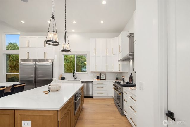 5539 116th Avenue NE, Kirkland, WA 98033