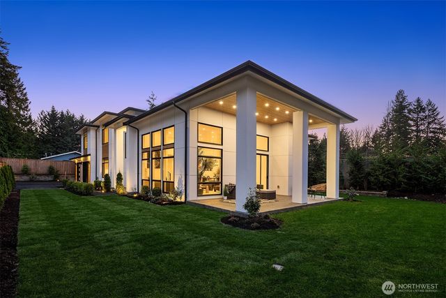 5539 116th Avenue NE, Kirkland, WA 98033