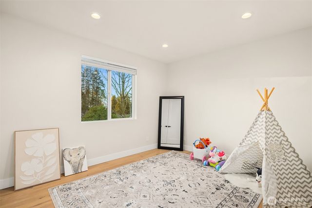 5539 116th Avenue NE, Kirkland, WA 98033