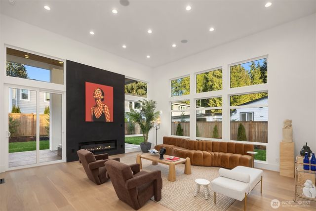 5539 116th Avenue NE, Kirkland, WA 98033