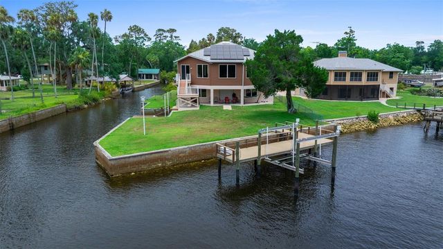 7 OAK DRIVE, Yankeetown, FL 34498