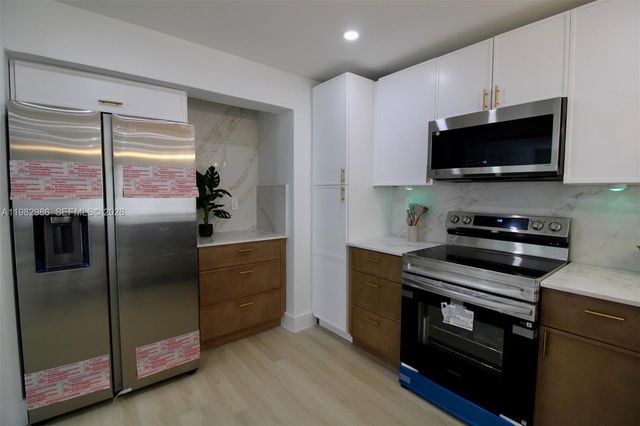 1511 NE 31st Ct, Pompano Beach, FL 33064