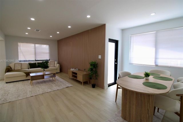 1511 NE 31st Ct, Pompano Beach, FL 33064