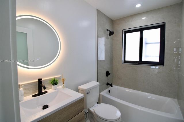 1511 NE 31st Ct, Pompano Beach, FL 33064