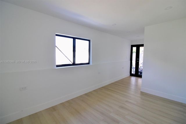 1511 NE 31st Ct, Pompano Beach, FL 33064