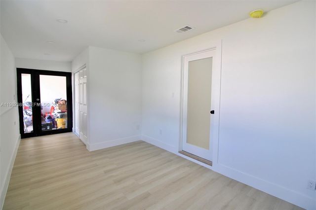 1511 NE 31st Ct, Pompano Beach, FL 33064