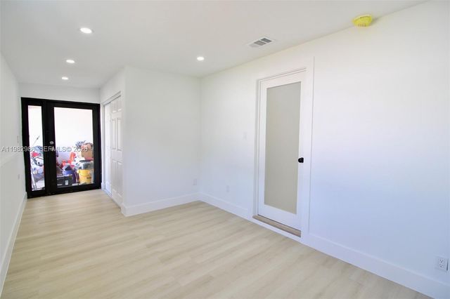 1511 NE 31st Ct, Pompano Beach, FL 33064