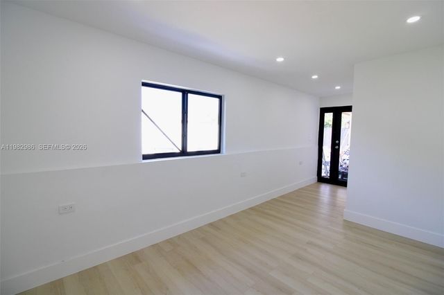 1511 NE 31st Ct, Pompano Beach, FL 33064